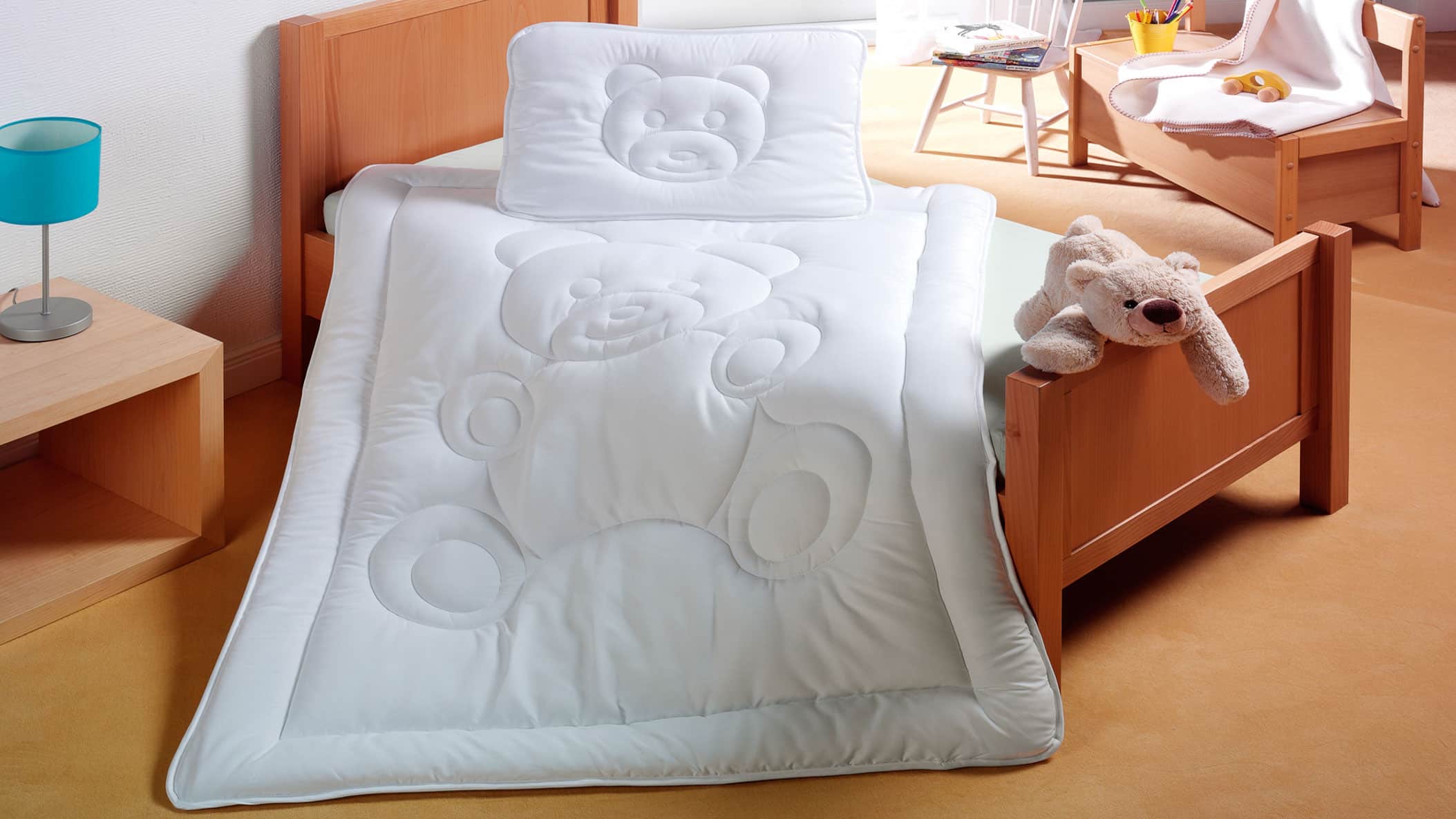 KiddiKid Baby- und Kinderbettenset mit Steppdecke 100x135 cm und Kopfkissen 40x60 cm – Detailbild 1 – jetzt kaufen bei Lifetex-Heimtextilien.de